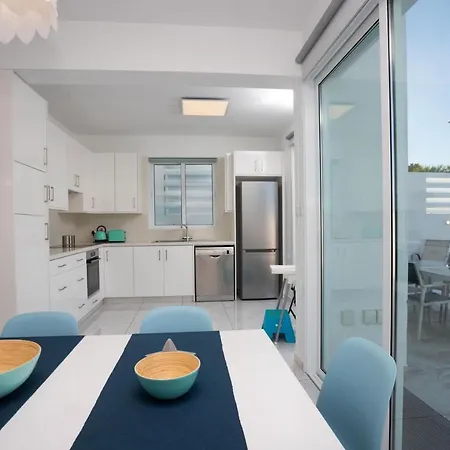 Ioli Bay By Trulycyprus Villa *