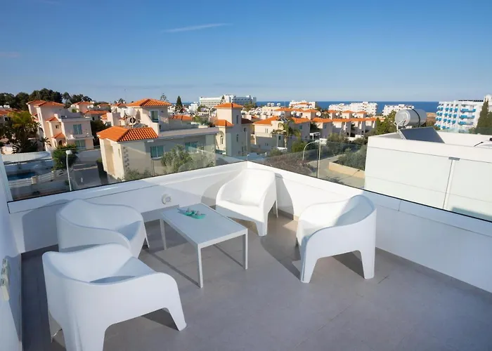 Ioli Bay By Trulycyprus Villa *