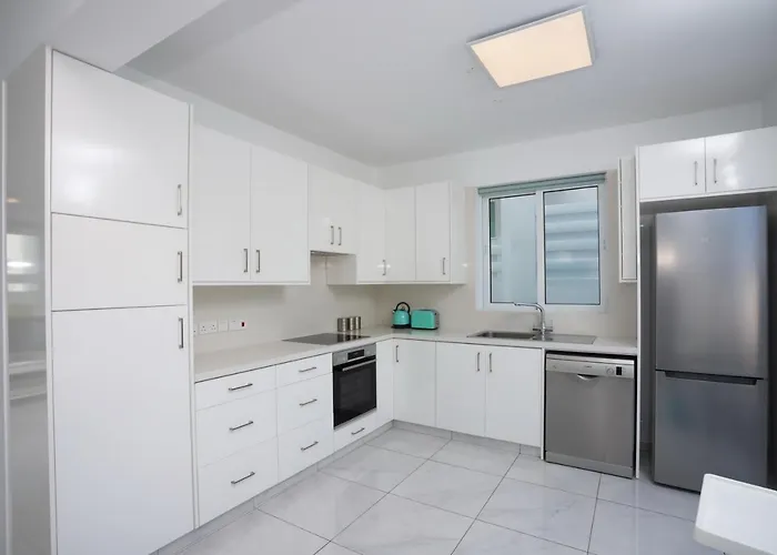 Ioli Bay By Trulycyprus Villa Protaras